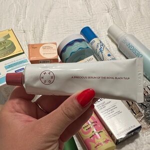 Serumkind Black Blossom Hand Serum